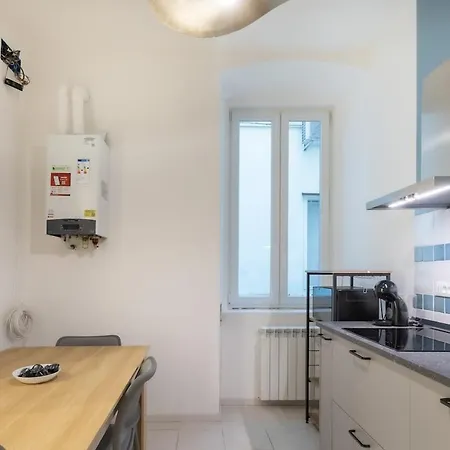 Madonnina Tower X 10 Spacious شقة *